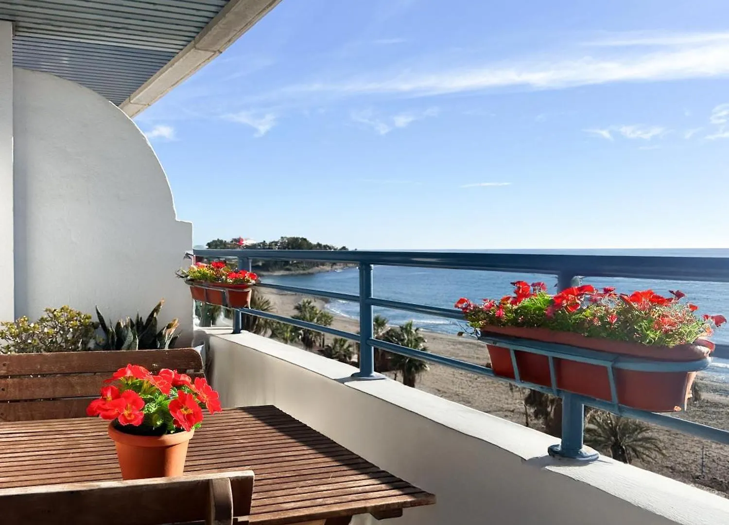 Apartamento Aguamarina 5B Primera Linea De Playa Estepona